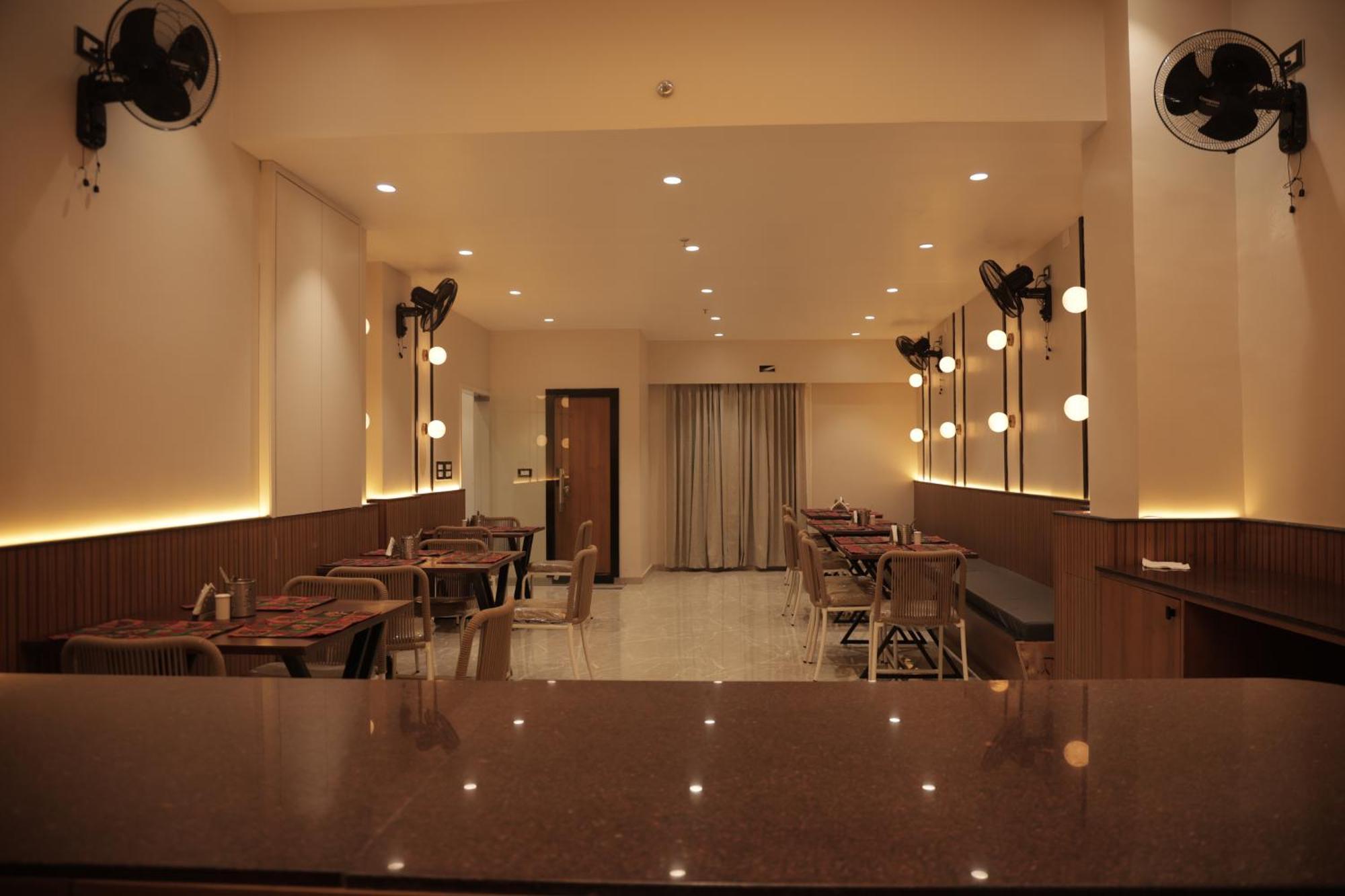 Hotel The Rainbow Inn أُودايبور المظهر الخارجي الصورة